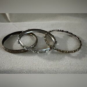 Three Silver Tone Women’s Decorative Bangle Bracelet Set